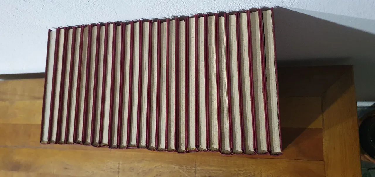 COLEÇÃO LAROUSSE CULTURAL 