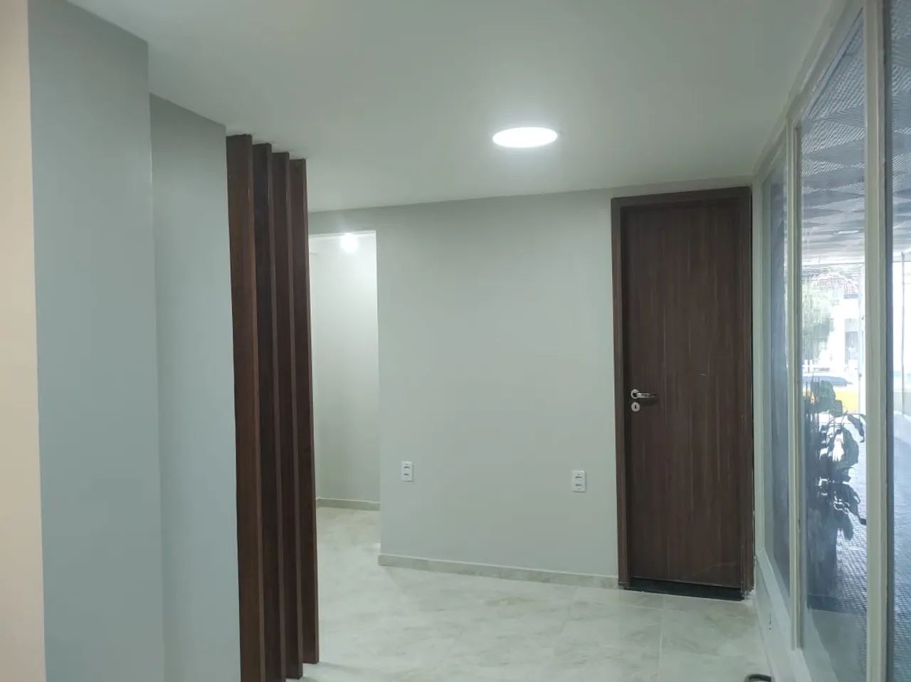 Vendo ou troco ponto comercial no coração do farol - Foto 3