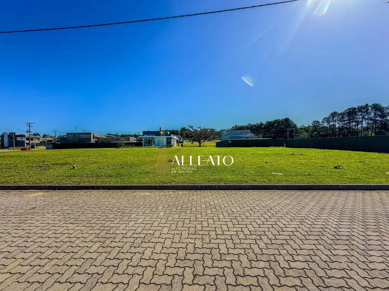 Terreno no condominio Reserva das Águas em Torres/RS.