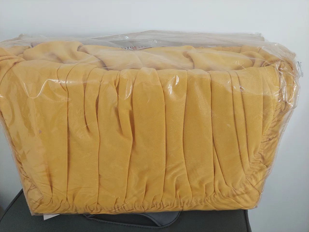 Capa para Sofá com 58 Elásticos - Lauany - Foto 2