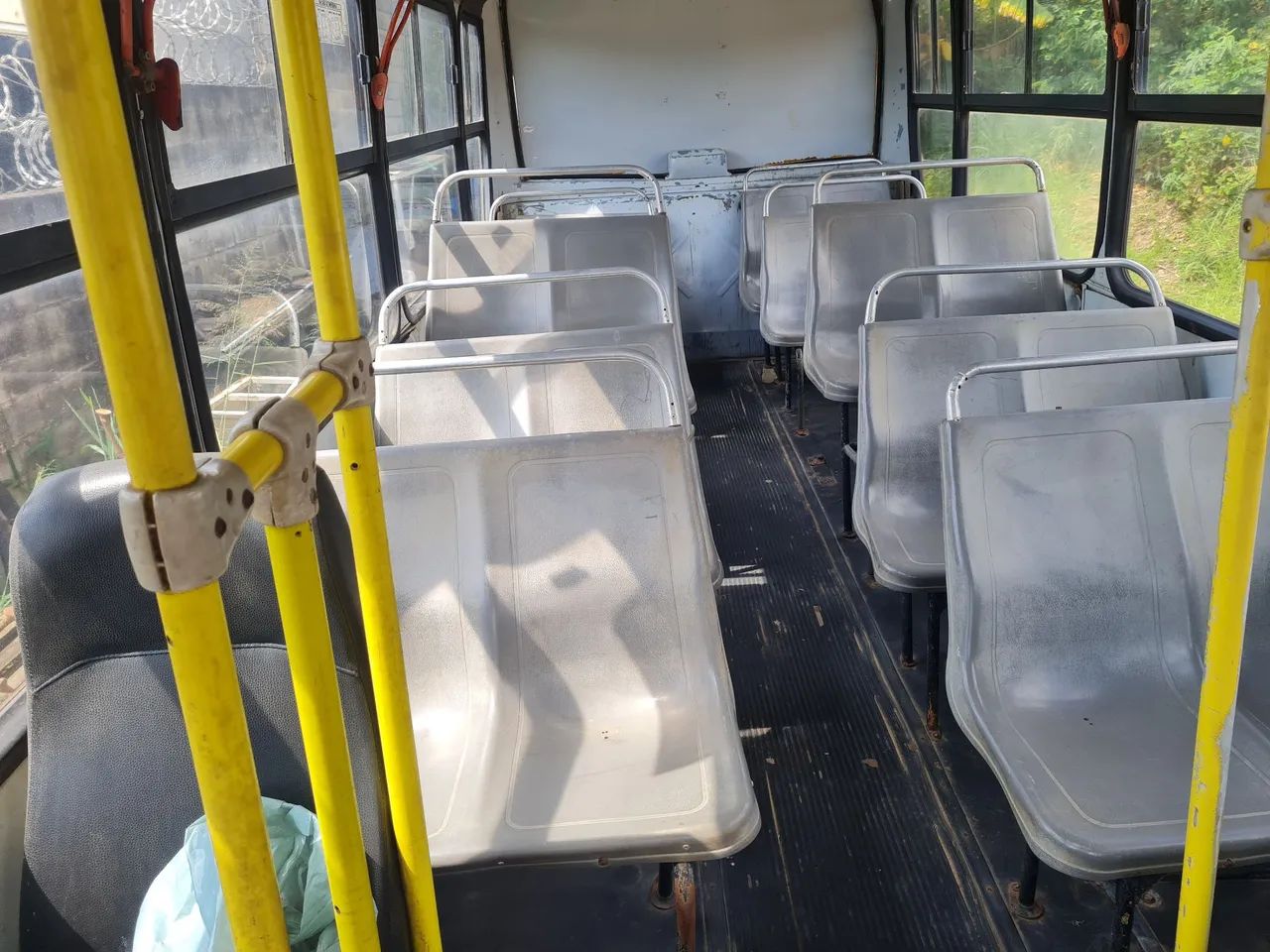 Microônibus Mercedes 814 2000 - Foto 8