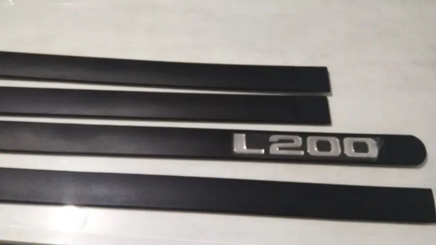 frisos para L 200 - Foto 3