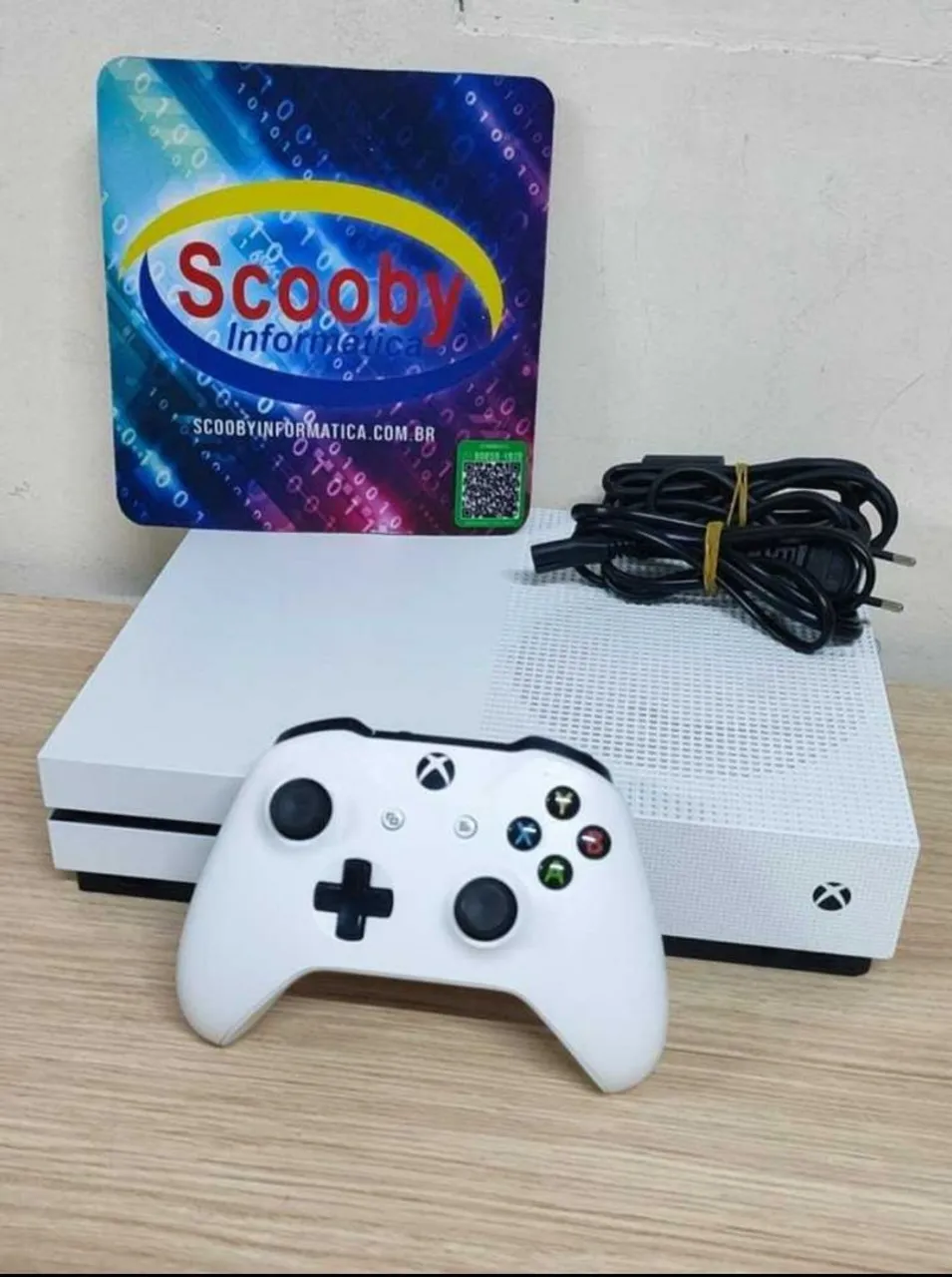XBOX ONE S 1 TB,SEMINOVO, 1 CONTROLE, 1 JOGO, GARANTIA 1 ANO