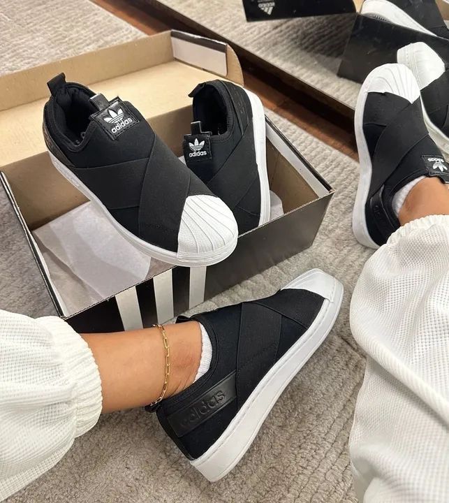 Tênis Adidas Slip On Preto