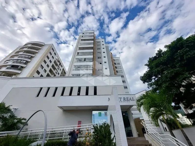 Apartamento de 2 quartos (1 Suíte) com 70m² para alugar no bairro Itacorubi, Florianópolis