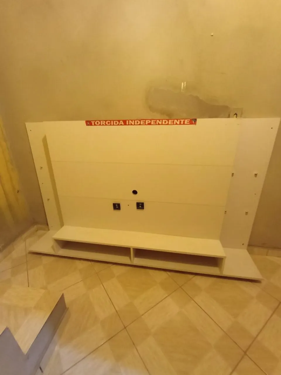 Painel para TV Branco - bem conservado