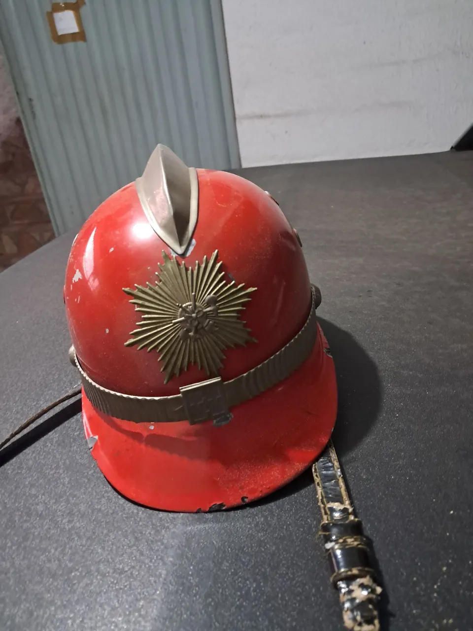 Capacete Antigo de Bombeiro