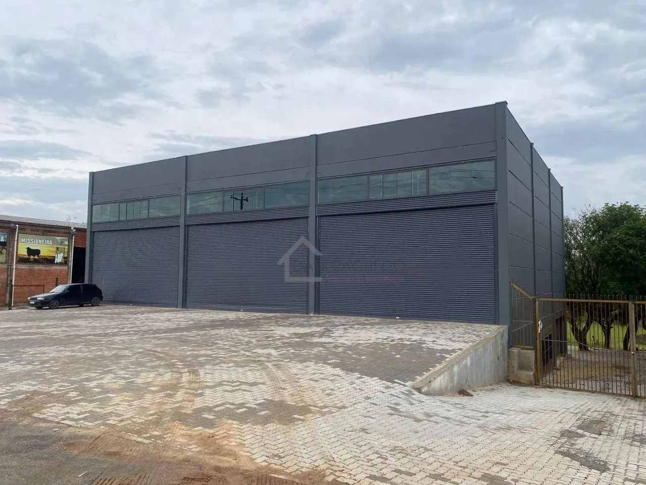 Pavilhão para alugar, 170 m² por R$ 6.000,01/mês - Tarumã - Viamão/RS