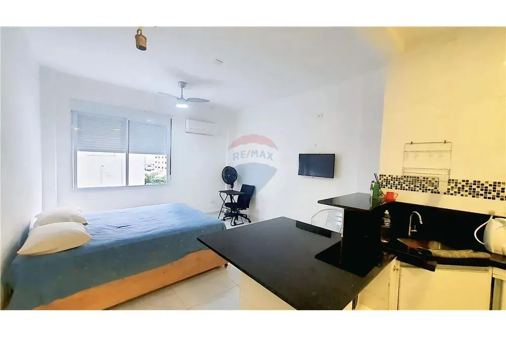 Apartamento (2 kitnets) a venda na praia da Pitangueiras, Guarujá-SP