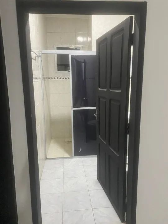 Casa Residencial ou Comercial Climatizada c/ 6 Salas sendo 2 Suítes no Centro da Cidade - Foto 12