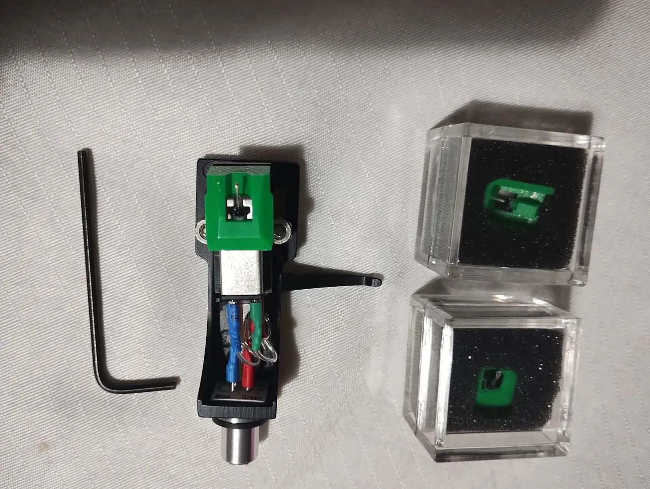 Cápsula Audio Técnica com headshell e 2 agulhas  - Foto 2