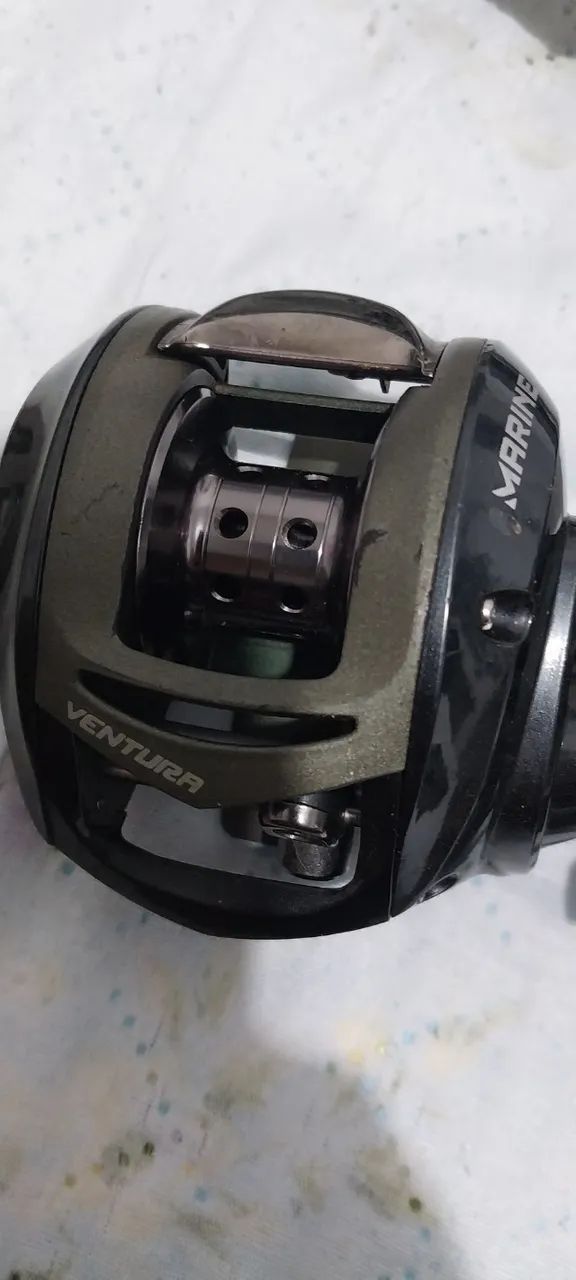 Produtos pesca carretilha marine Sport vara carbono e cerca de 18 iscas  - Foto 3