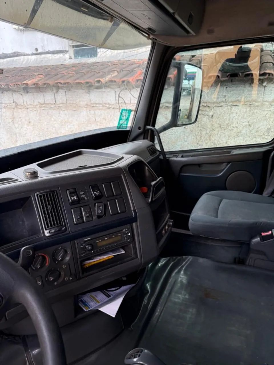 Volvo FH 540 6x4 2014 Branco - Foto 8