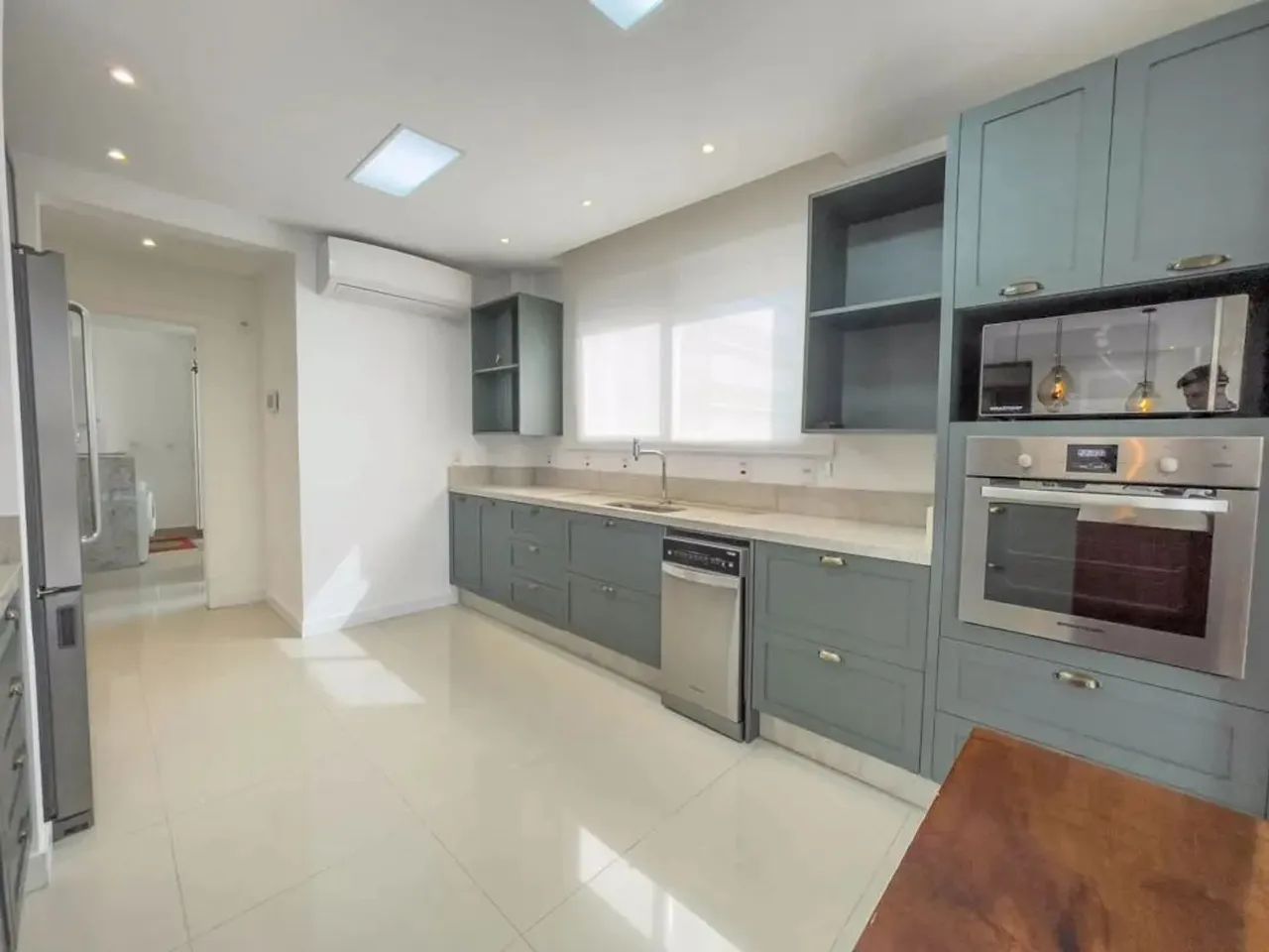 Excelente apartamento para locação com 3 dormitórios para alugar com 225 m² - Ponta Aguda  - Foto 3