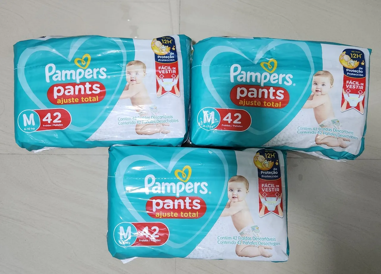 Fraldas Pampers Pants Ajuste Total M42