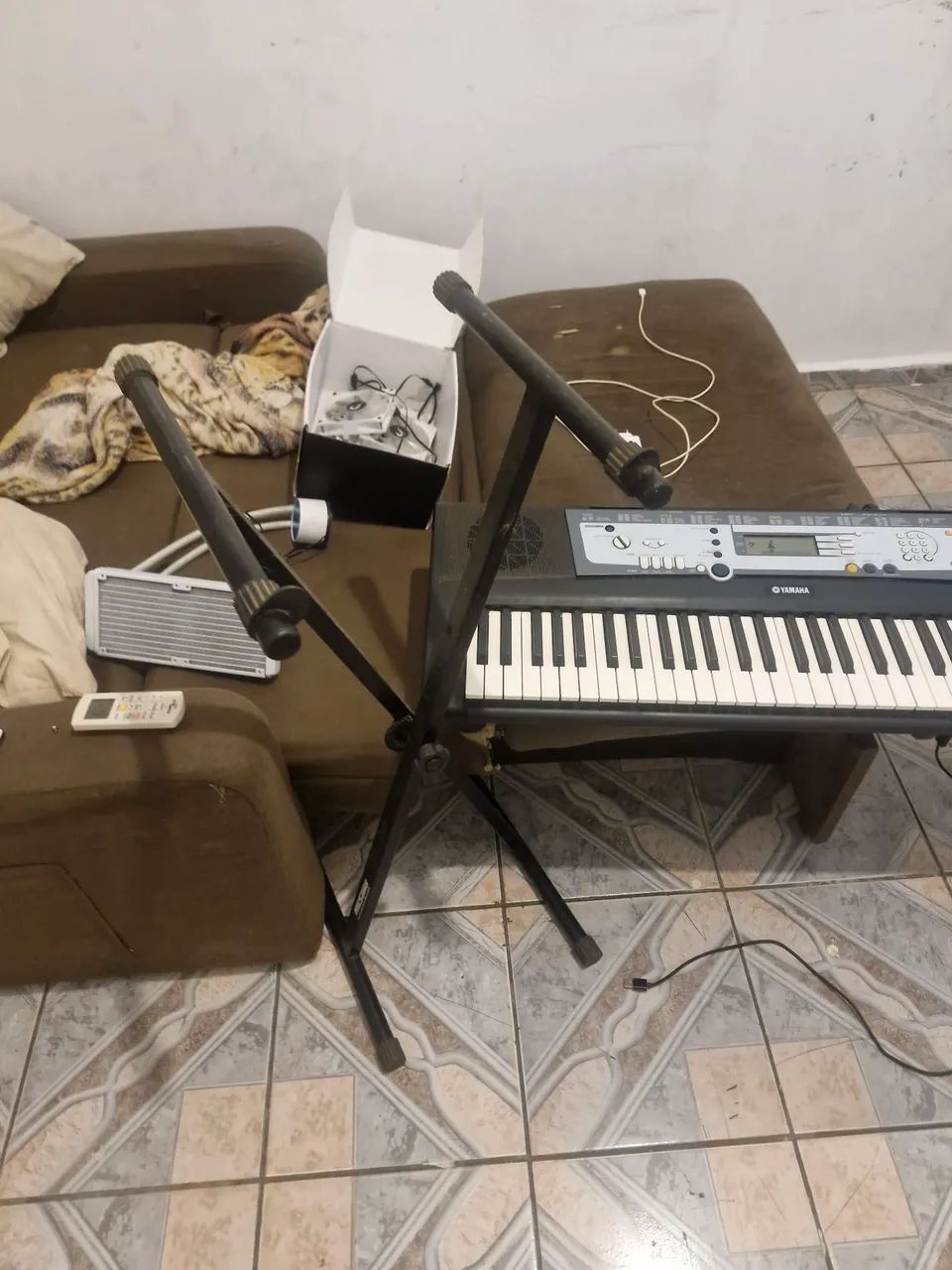 Teclado Yamaha PSR-E 213 - Foto 3