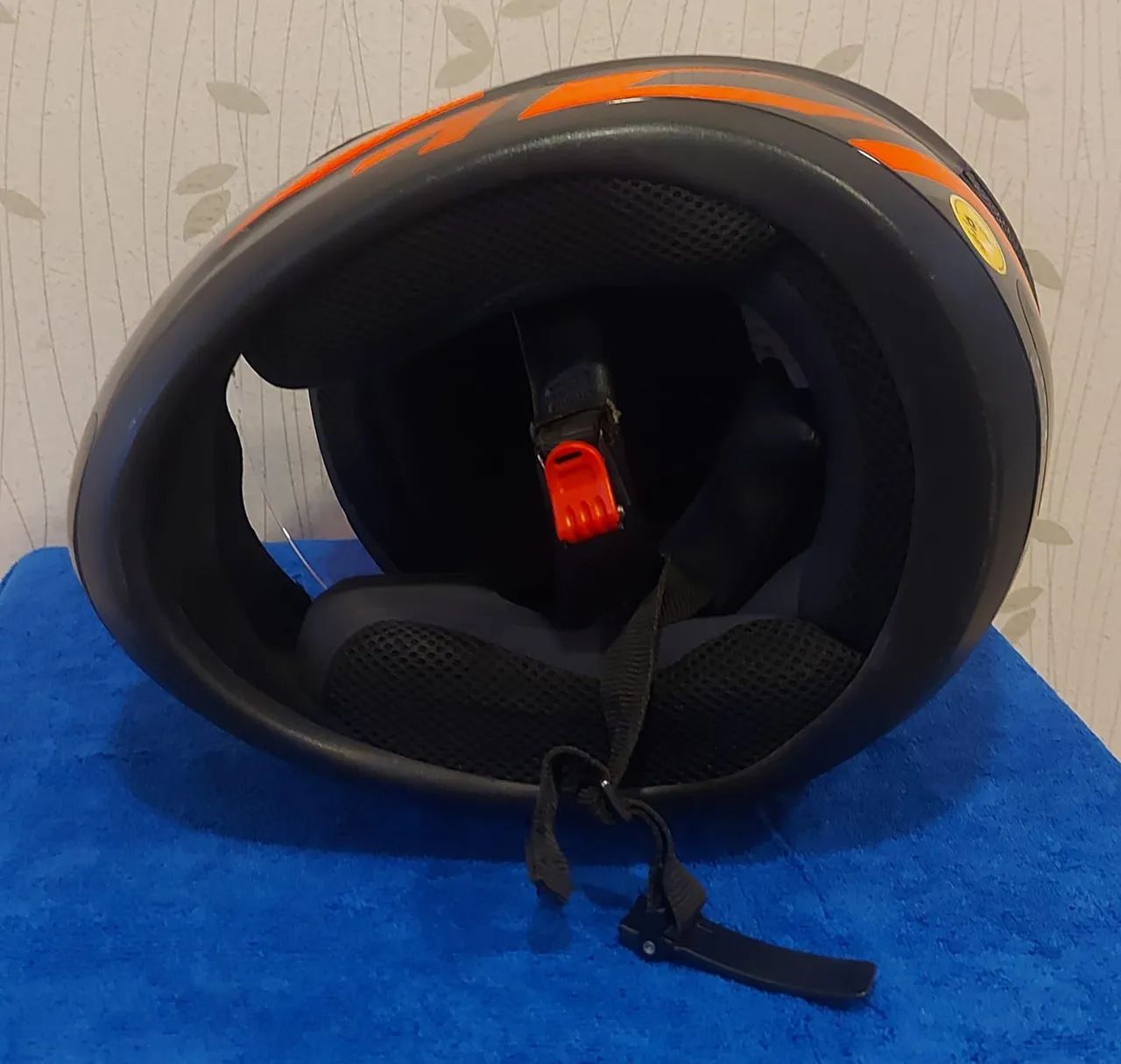 Capacete