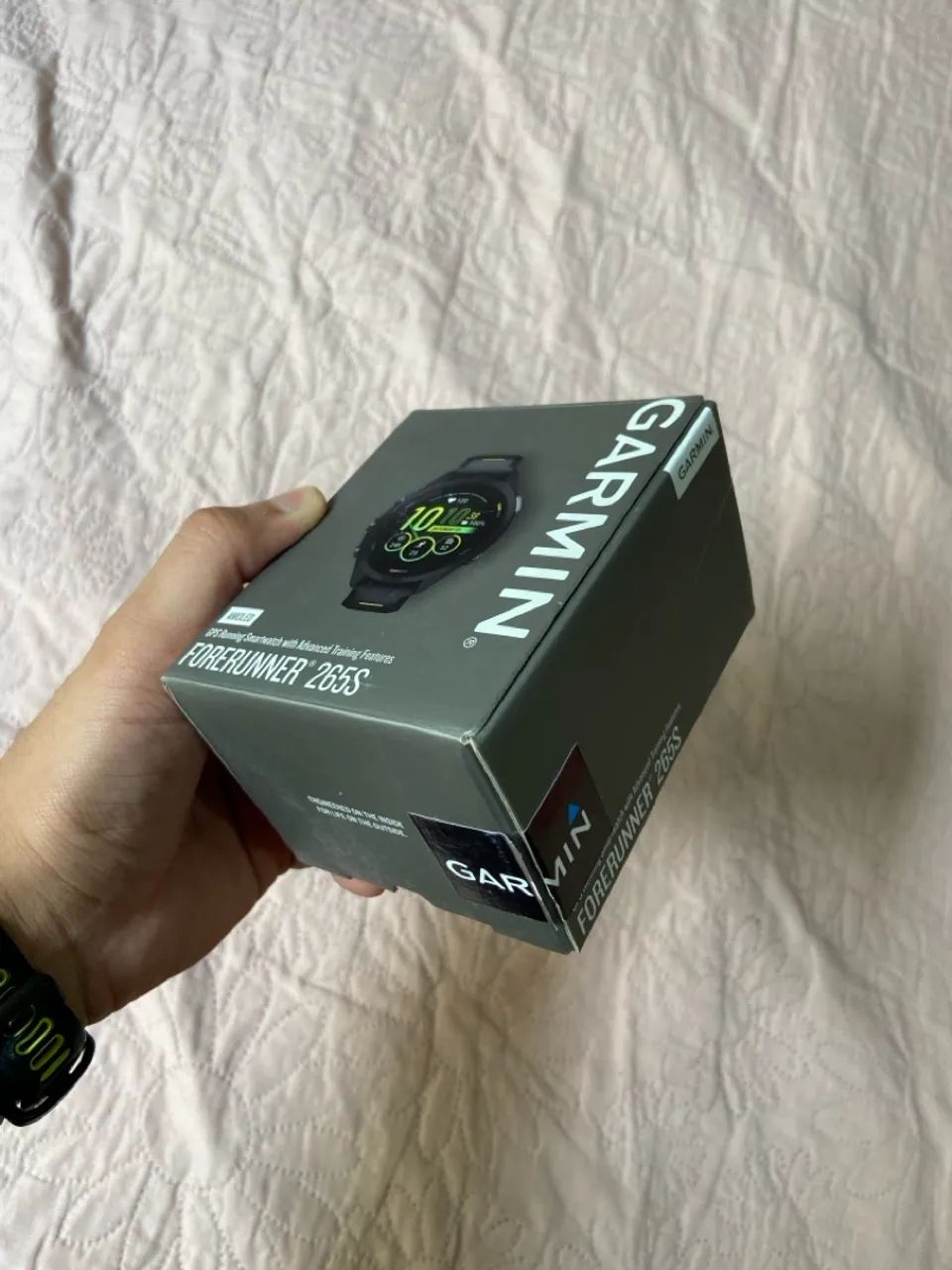 Garmin Forerruner 265s Music