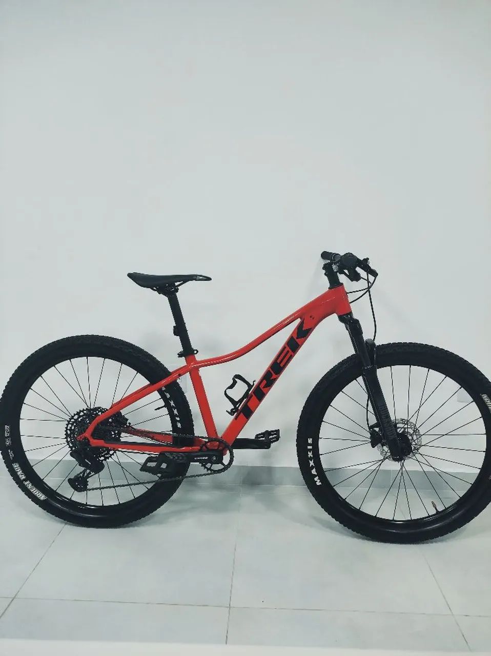 Bicicleta Trek Marlin 8  - Foto 2