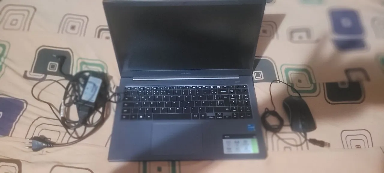 Notebook Samsung i3 256GB