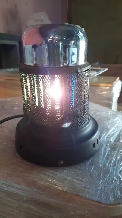 Luz para festa estilo farol rotativo varias cores de lâmpada funcionando 100%
