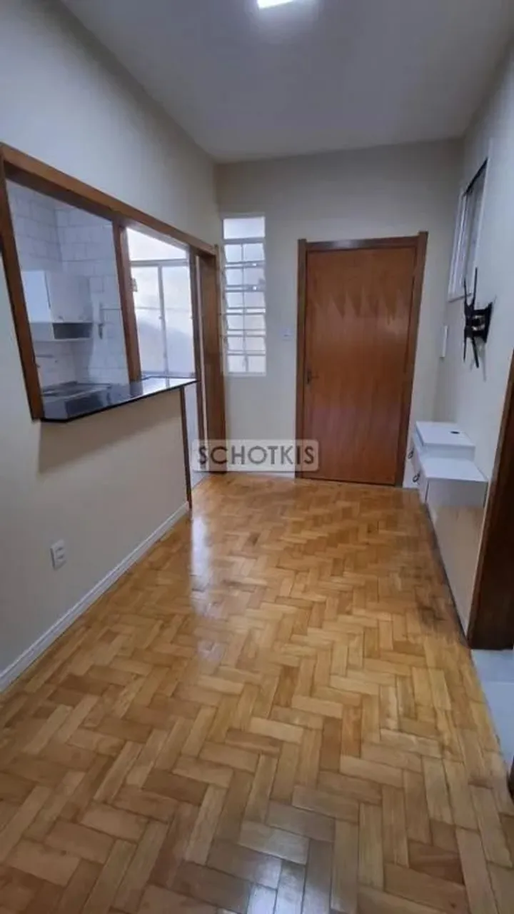 IMOBILIÁRIA SCHOTKIS VENDE APARTAMENTO 02 DORMITÓRIOS DESOCUPADO, VALOR DE OCASIÃO QUEM VÊ