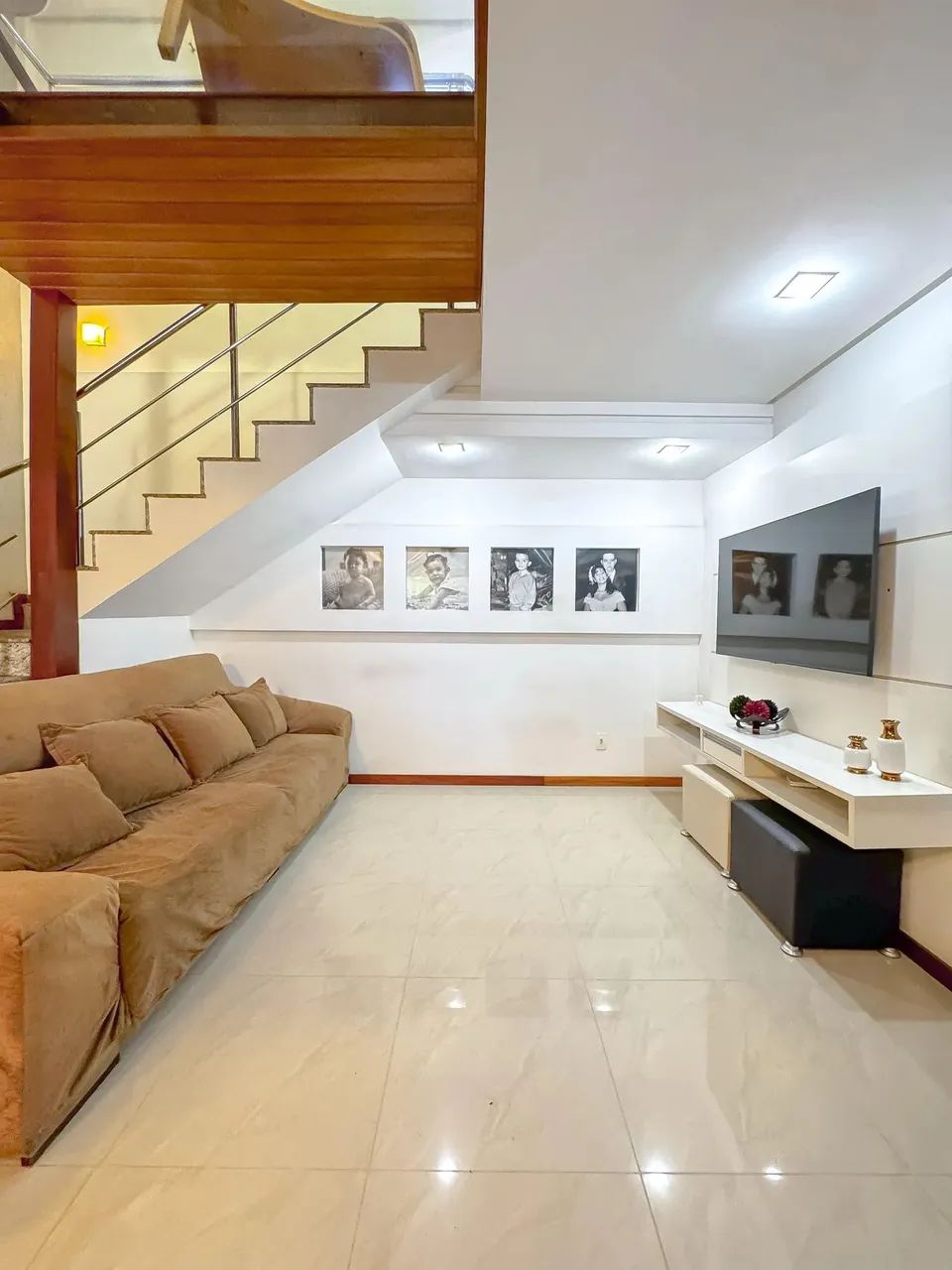Casa modelo F Condomínio Igarapé 5 QUARTOS em Colina de Laranjeiras, Serra