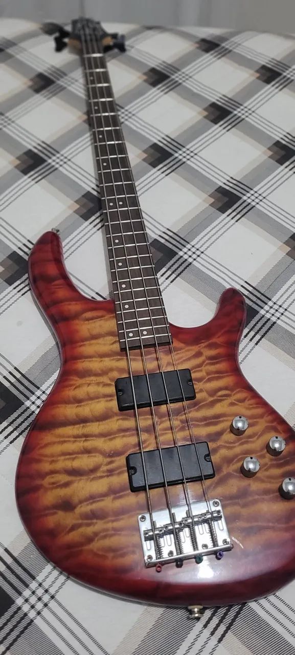 Baixo Cort DLX 4 cordas  - Foto 3