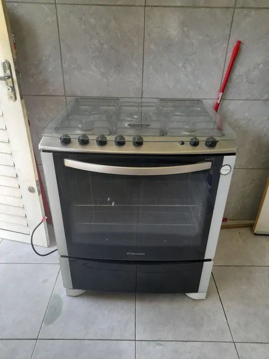 Fogão elétrico 5 bocas Eletrolux