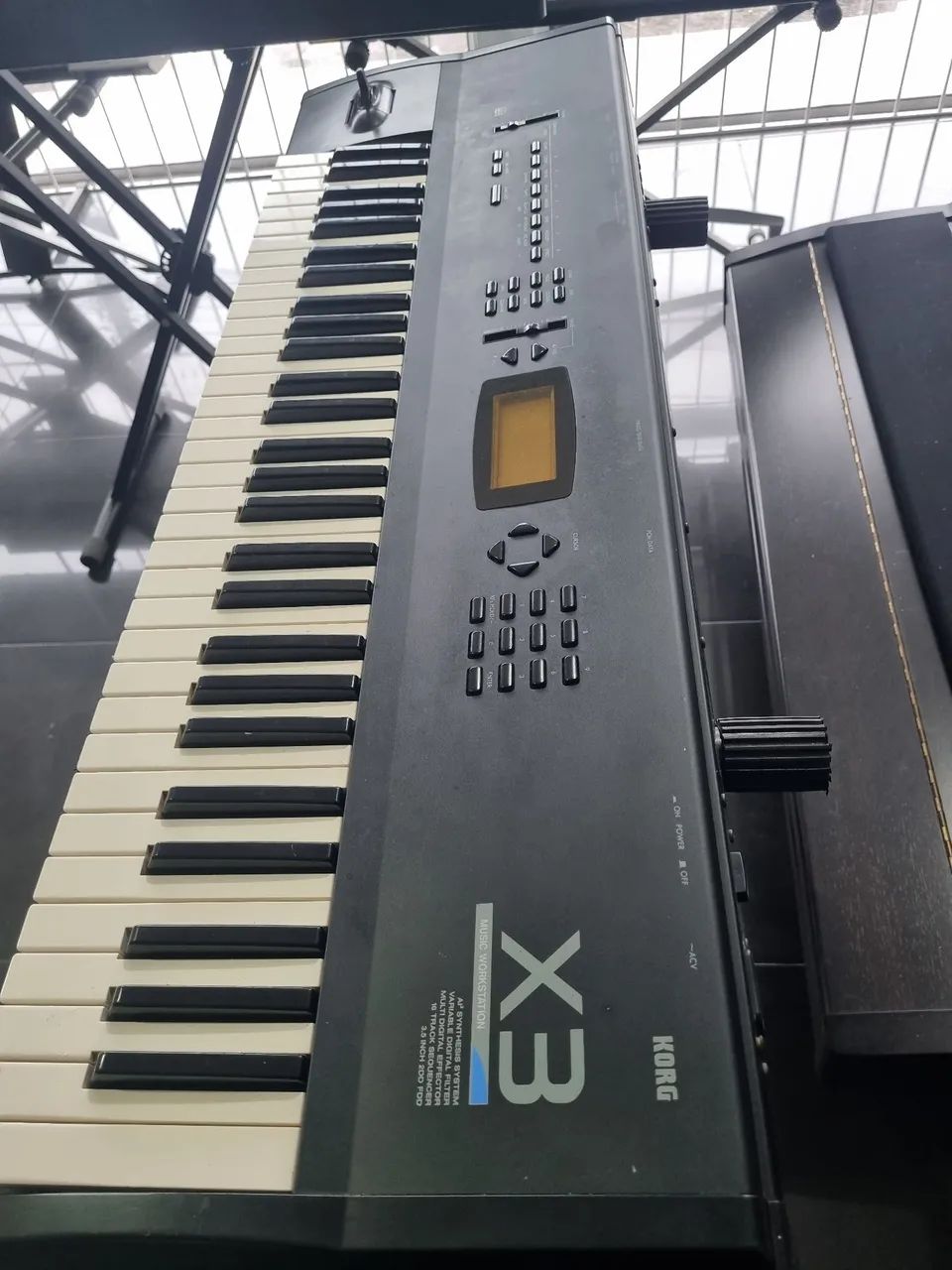 teclado korg x3