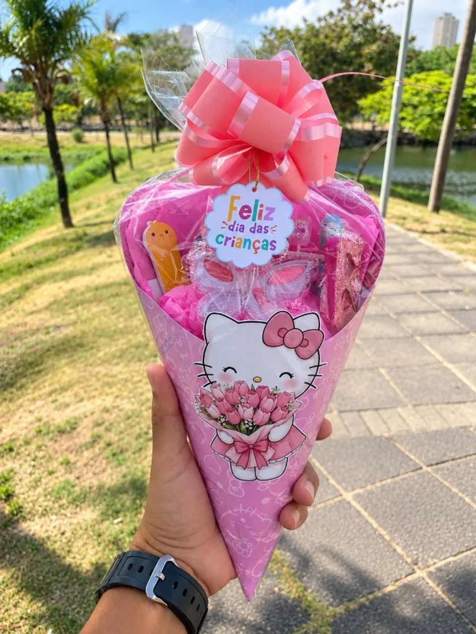Presente Dia das Crianças - Buquê Make Hello Kitty