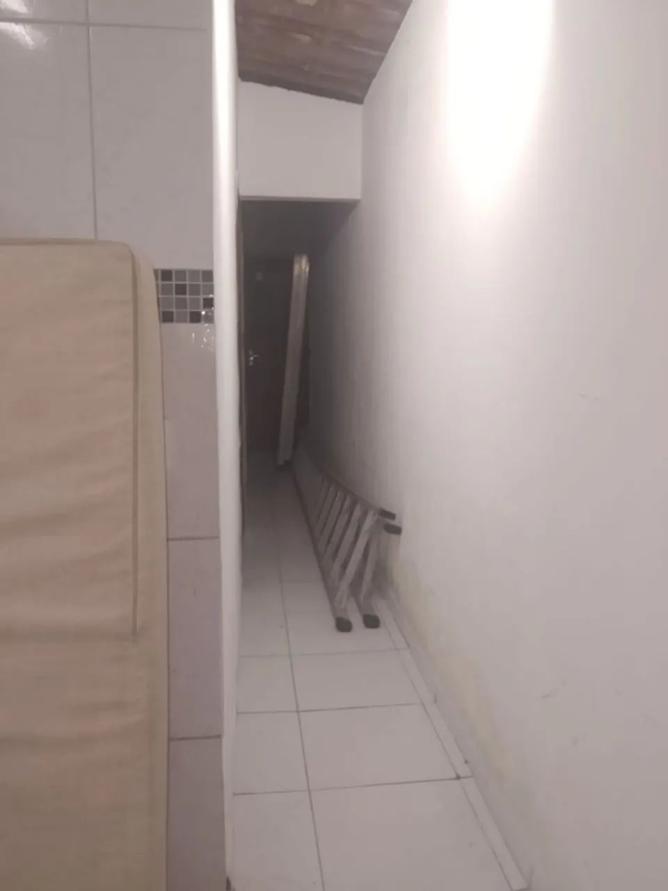 Vendo casa terreno com outras casas  - Foto 2