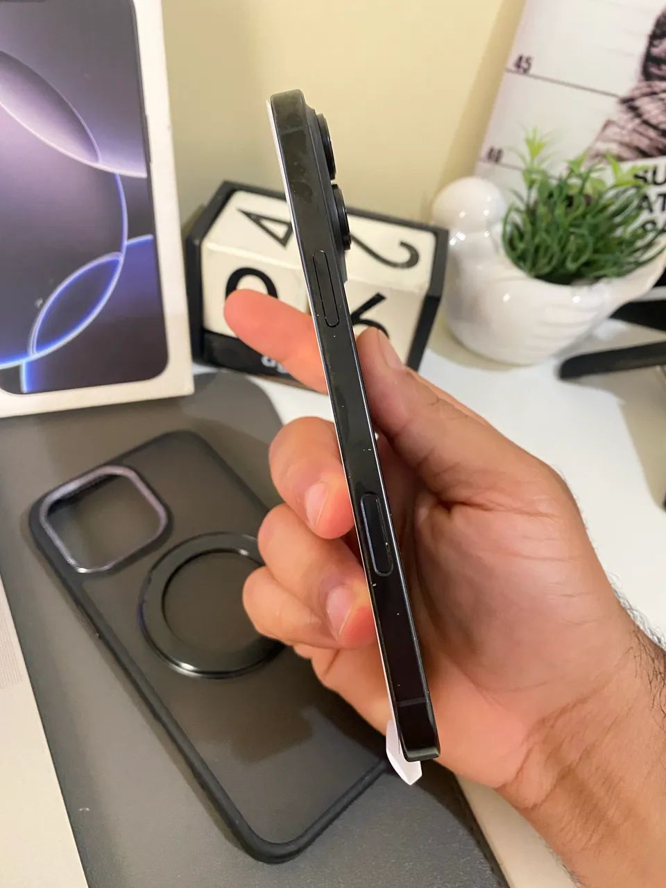 iPhone 16 Pro Max impecável  - Foto 3