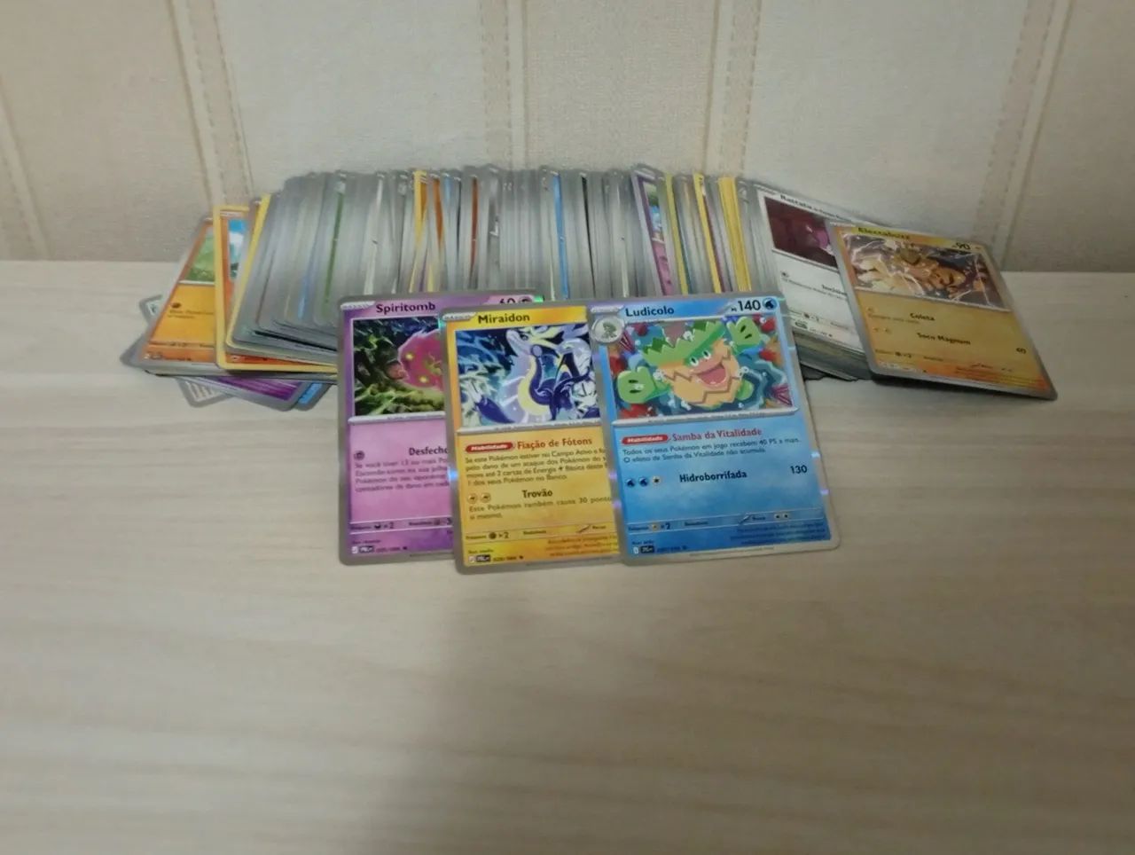 230+ cartas pokémon  - Foto 3
