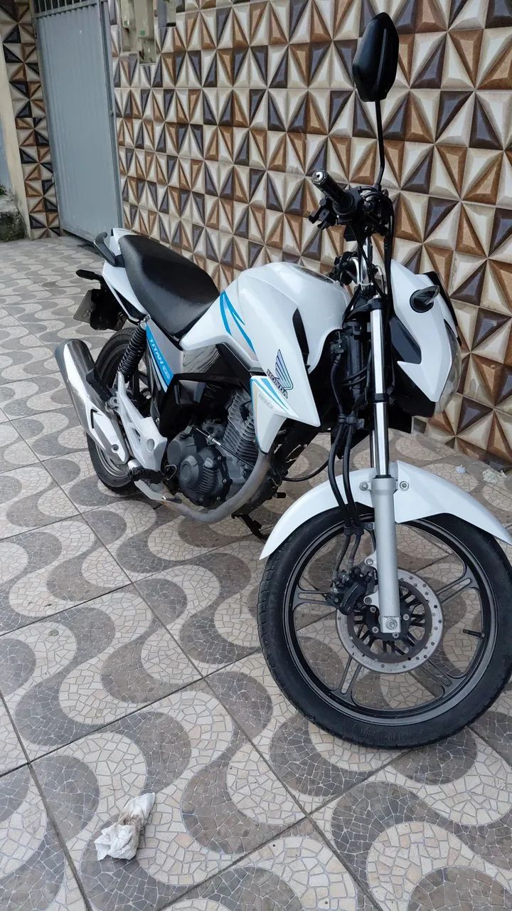 Titan 160 