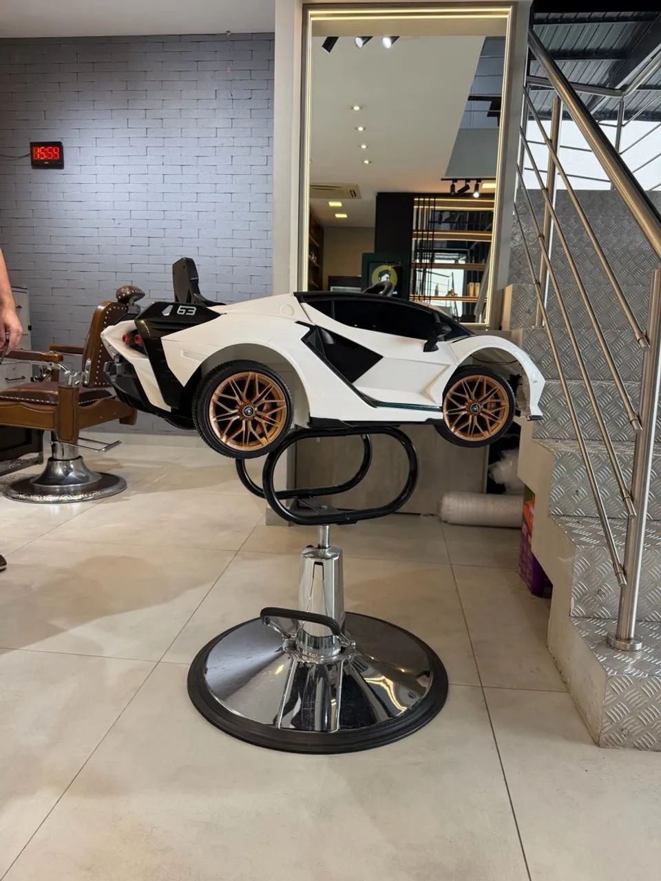Carrinho de cortar cabelo - Foto 3