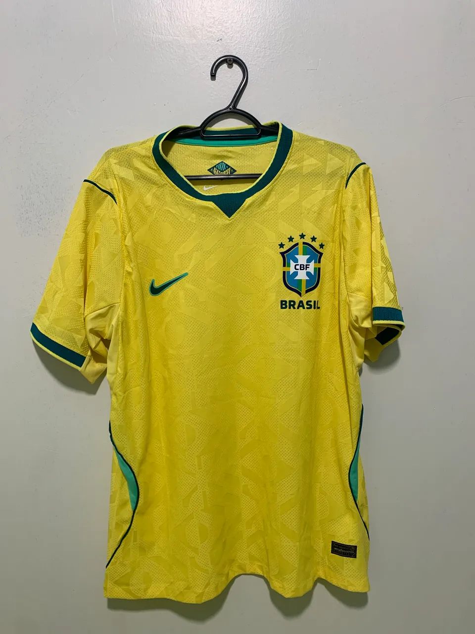 Vendo camisa Oficial do Brasil - Foto 3