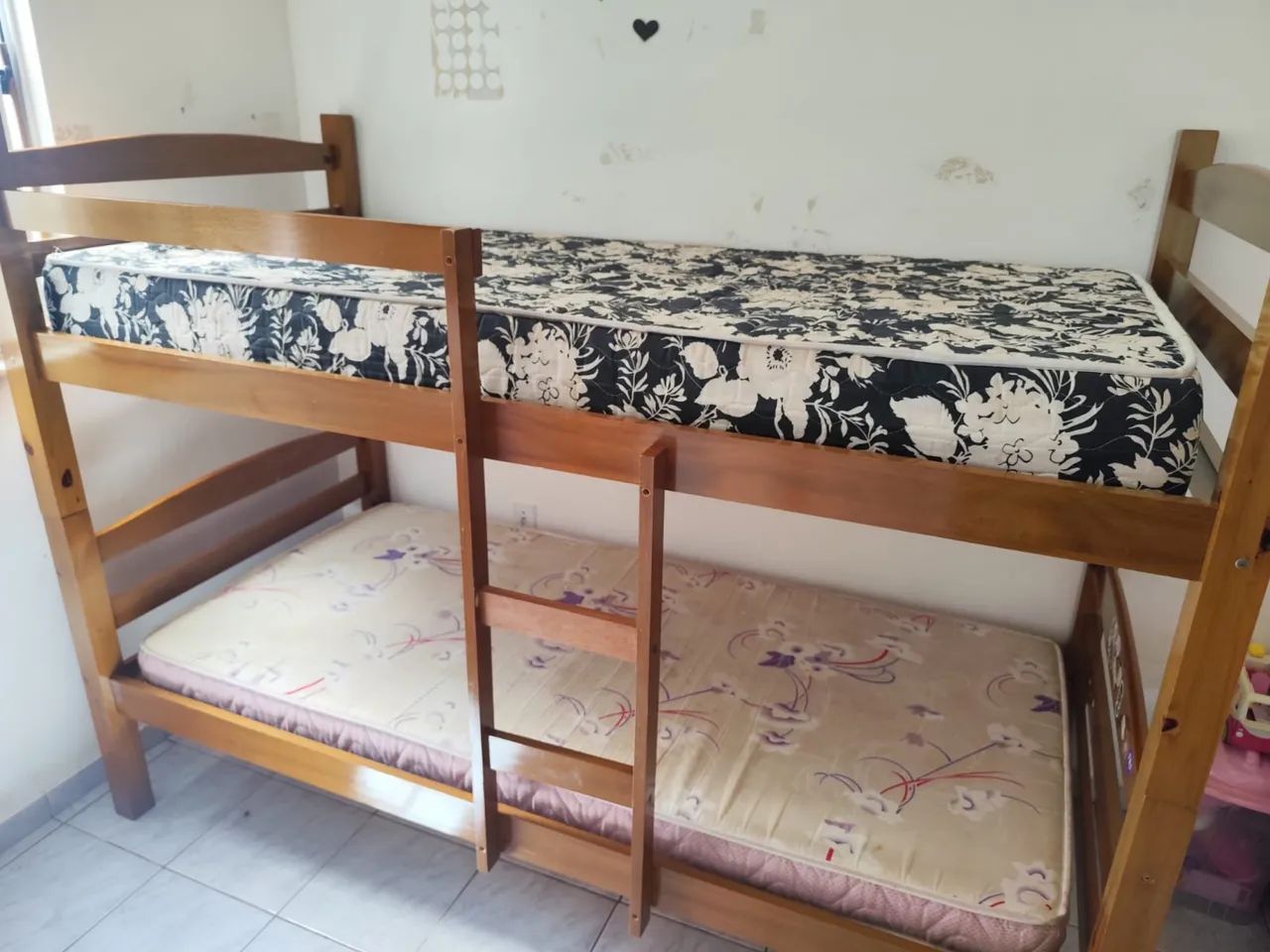 Vendo cama beliche sem os colchões - Foto 3