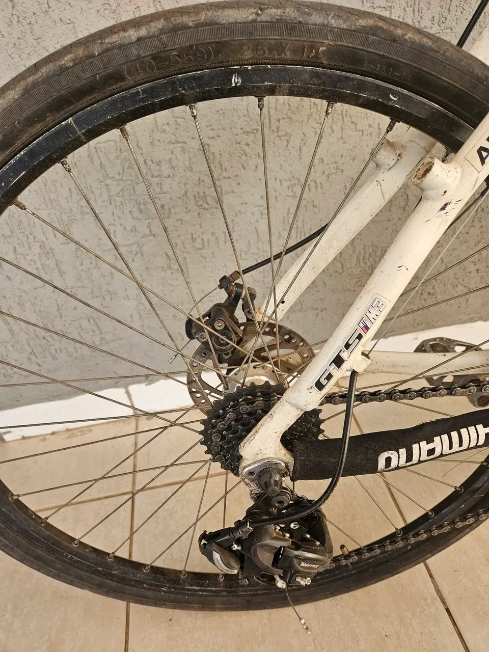 Bicicleta com acessórios shimano - Foto 5