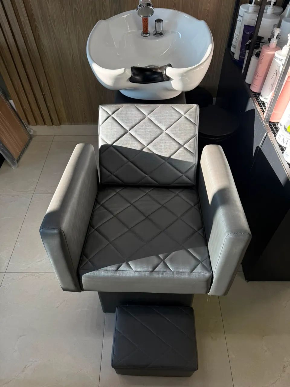 Móveis para Salão Profissional | 3 Cadeiras Ferrante + Lavatório + Carrinho - Foto 5