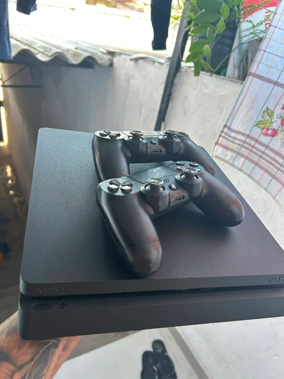Playstation 4 1Tb - Foto 3