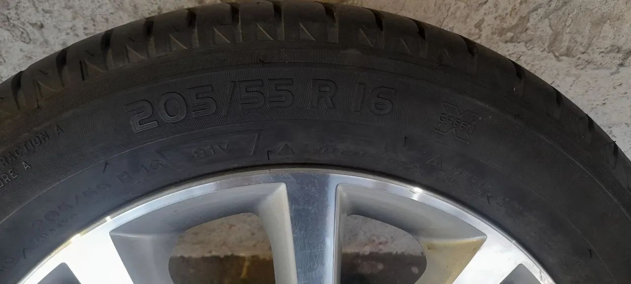 Pneu e aro 16/  valor 2.500 - Foto 2
