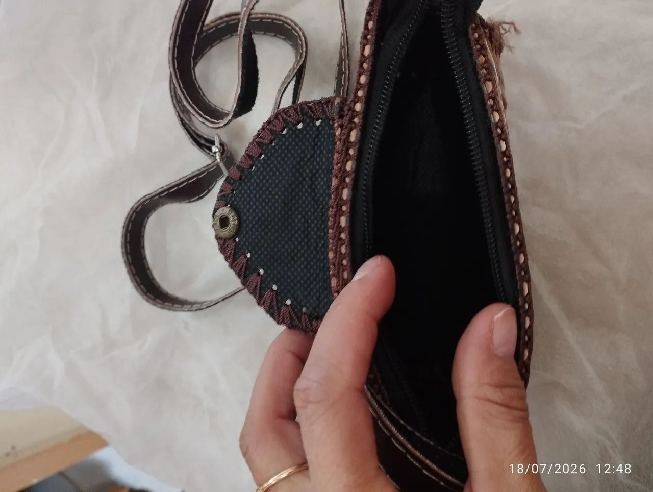 Bolsa peruana em couro feltro a mão  - Foto 4