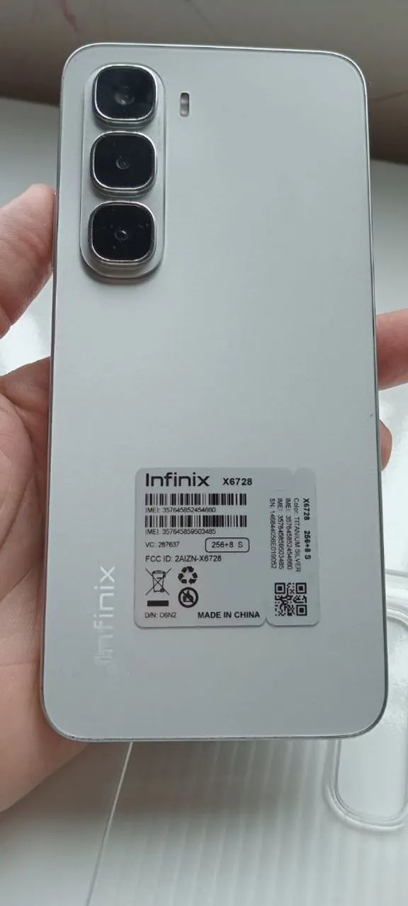 Celular Infinix HOT 60i