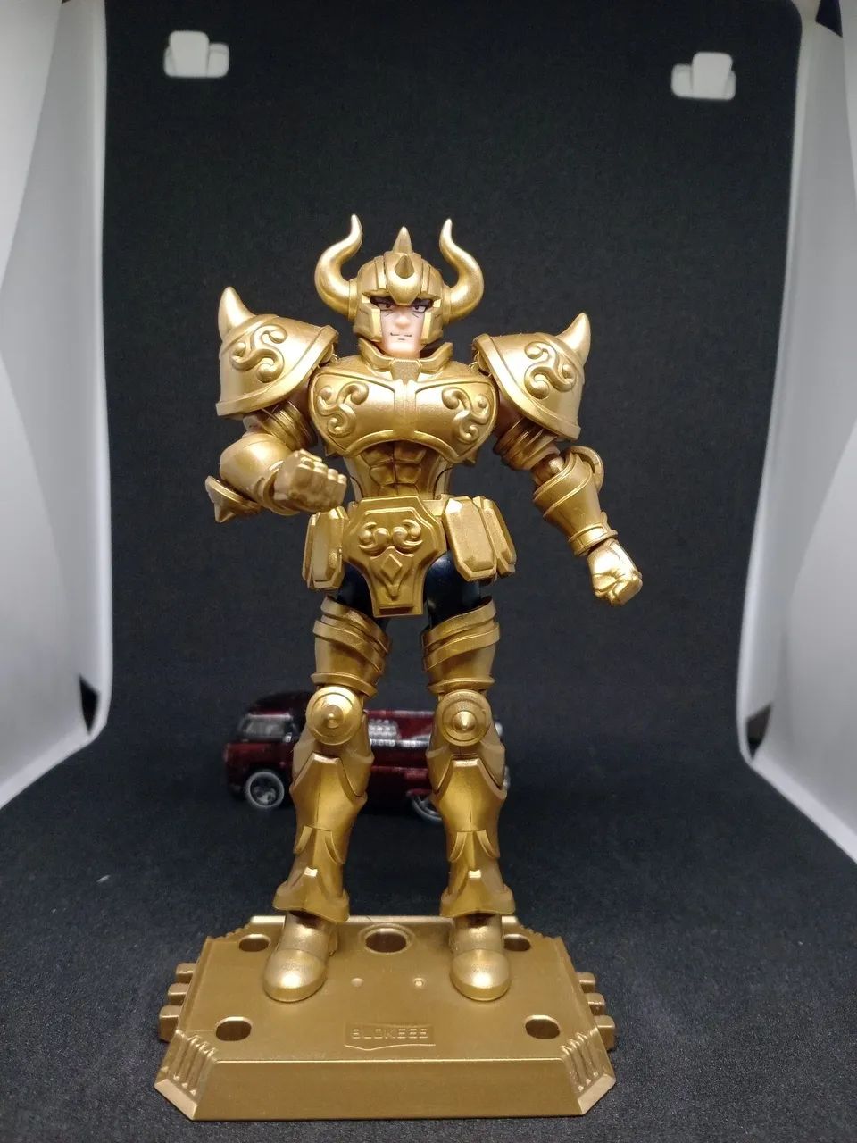 Blokees Saint Seiya - Aldebaran de Touro  - Foto 2