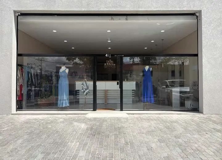 Casa comercial na Rua Ariabu, 441  91 m²