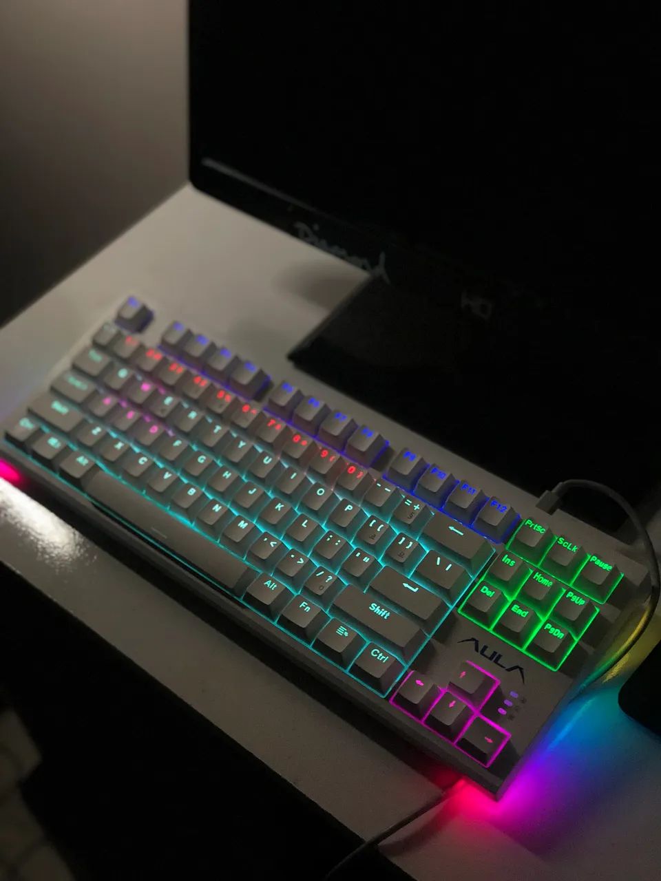 Teclado gamer led