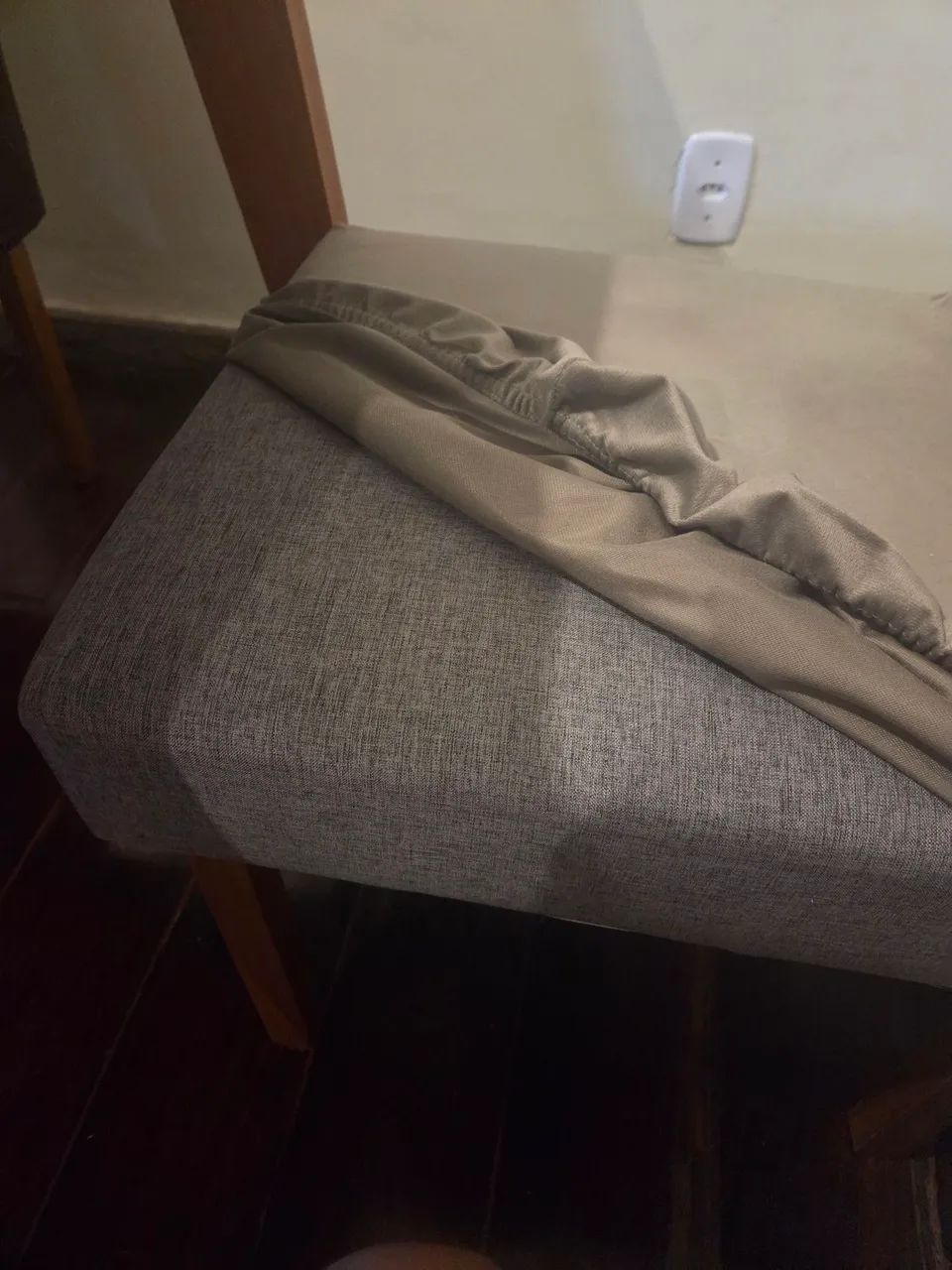 Mesa com 4 cadeiras - Foto 2