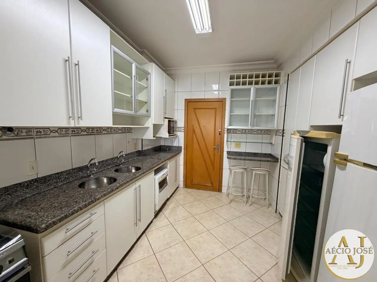 Apartamento mobiliado para locação no Edifício Solar D'América - Foto 4