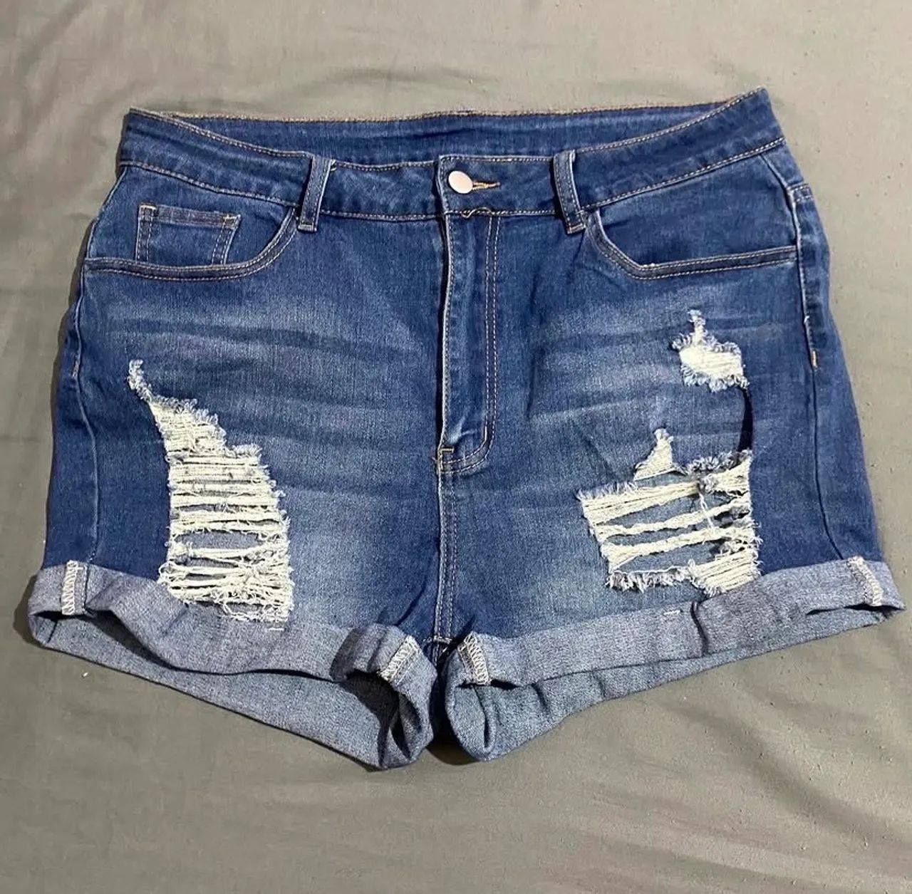 2 SHORTS PLUS SIZE SHEIN - Foto 3